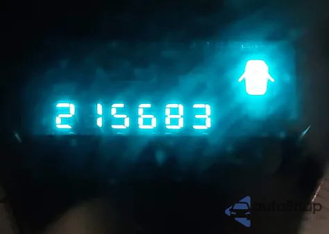 2010 Chrysler 300 Touring/Signature Series/Executive Series from USA, damaged, VIN 2C3CA5CV8AH241711